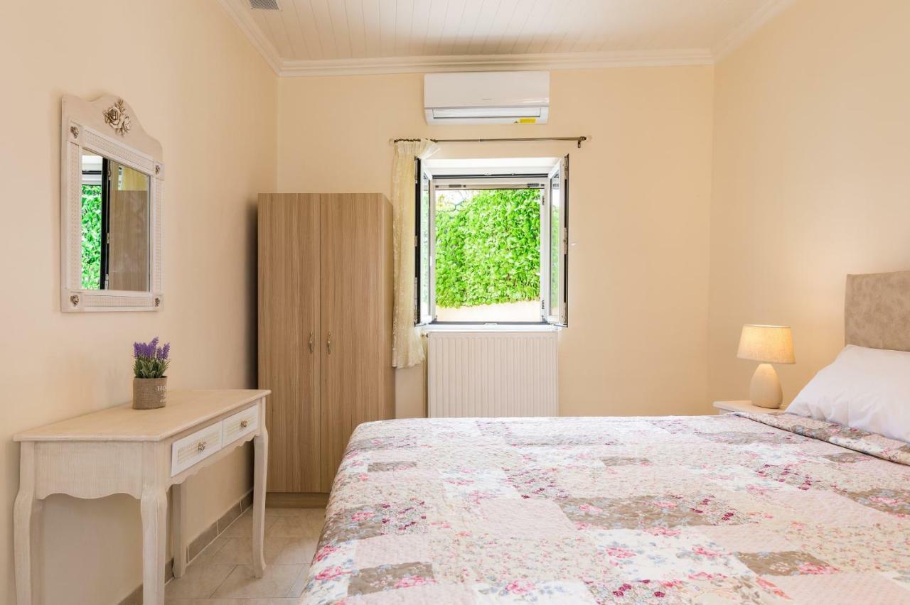 Margreco In Garitsa Villa Korfu Dış mekan fotoğraf